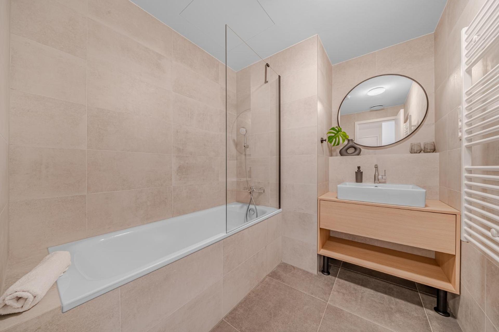 Cloud 9 Sky Park Elegance - Brand New With Stunning Views *