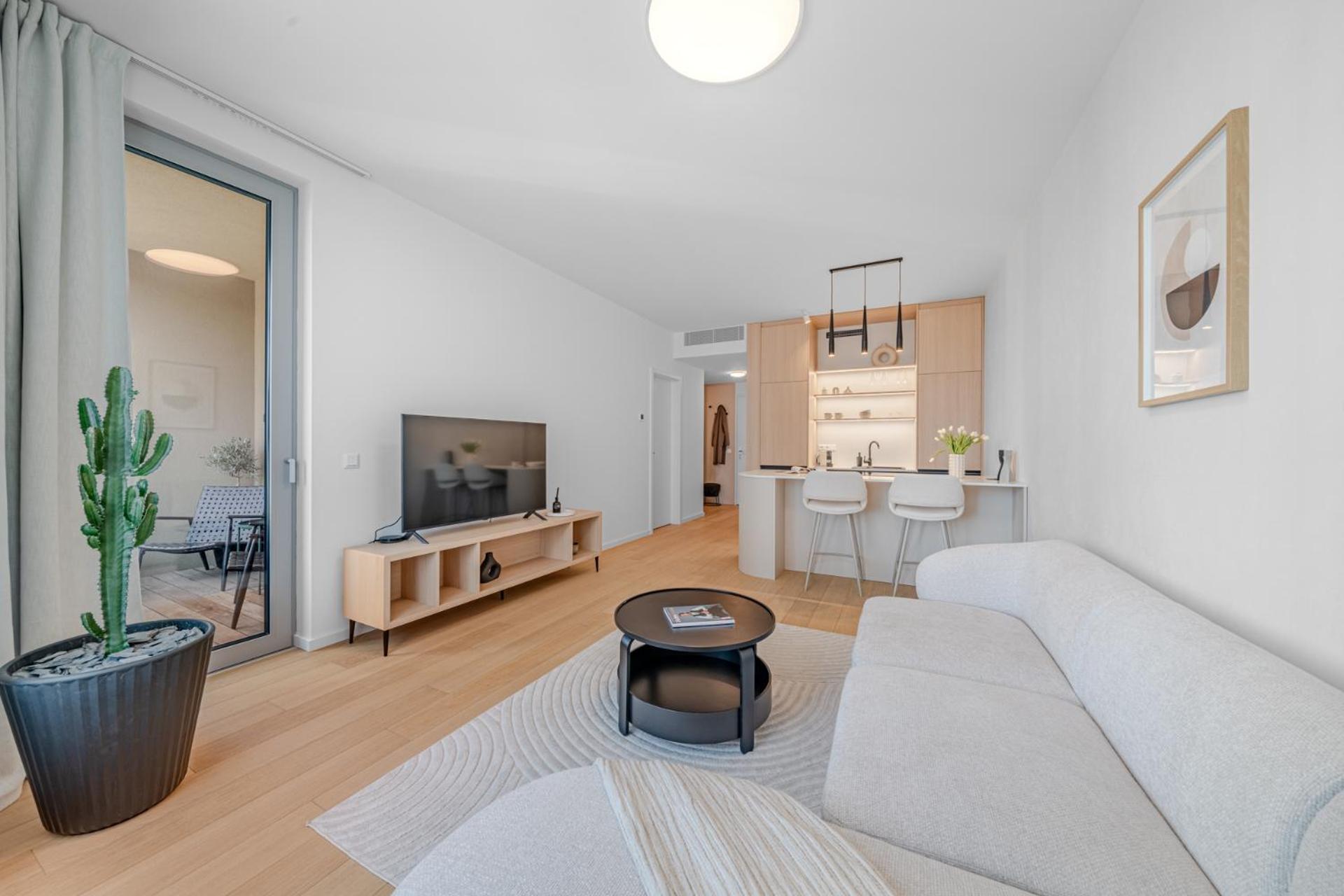 Cloud 9 Sky Park Elegance - Brand New With Stunning Views * Bratislava